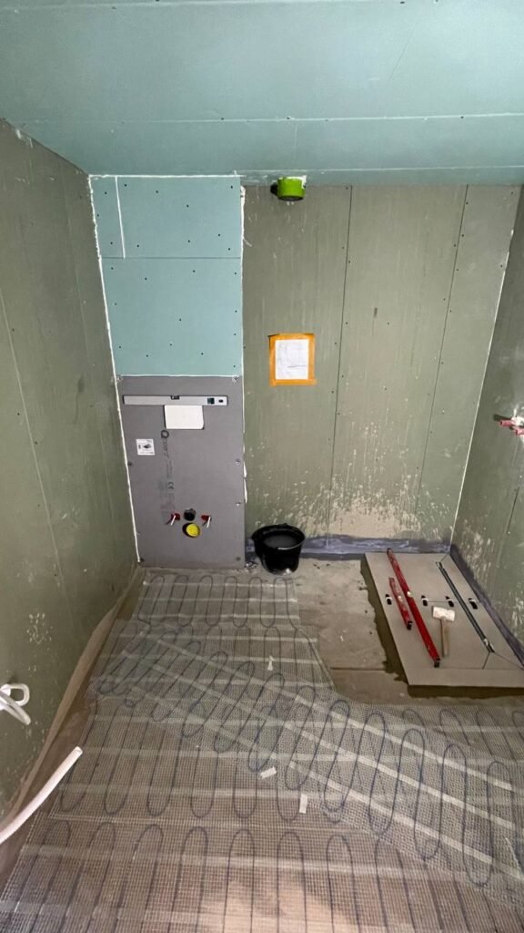 Vloerverwarming aanleggen voor comfortabele en gelijkmatige verwarming